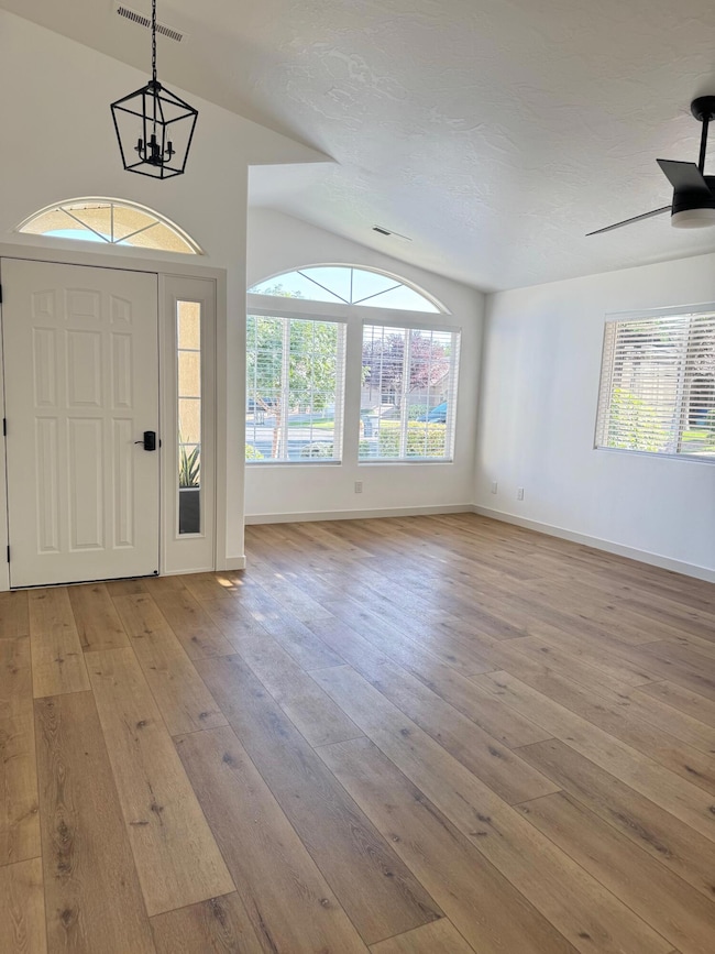 319 E 710 S, Ivins, UT 84738 - photo 5