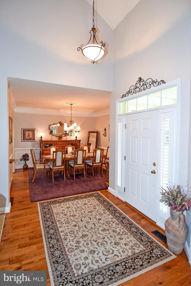 6941 Sunday Silence Ct, Gainesville, VA 20155 - photo 4