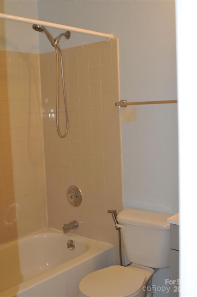 9601 Vinca Cir, Charlotte, NC 28213 - photo 7