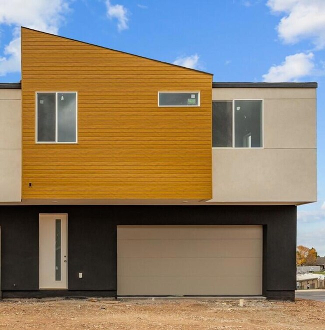 432 E Fiddlers Canyon Rd unit 113, Cedar City, UT 84721 - photo 2