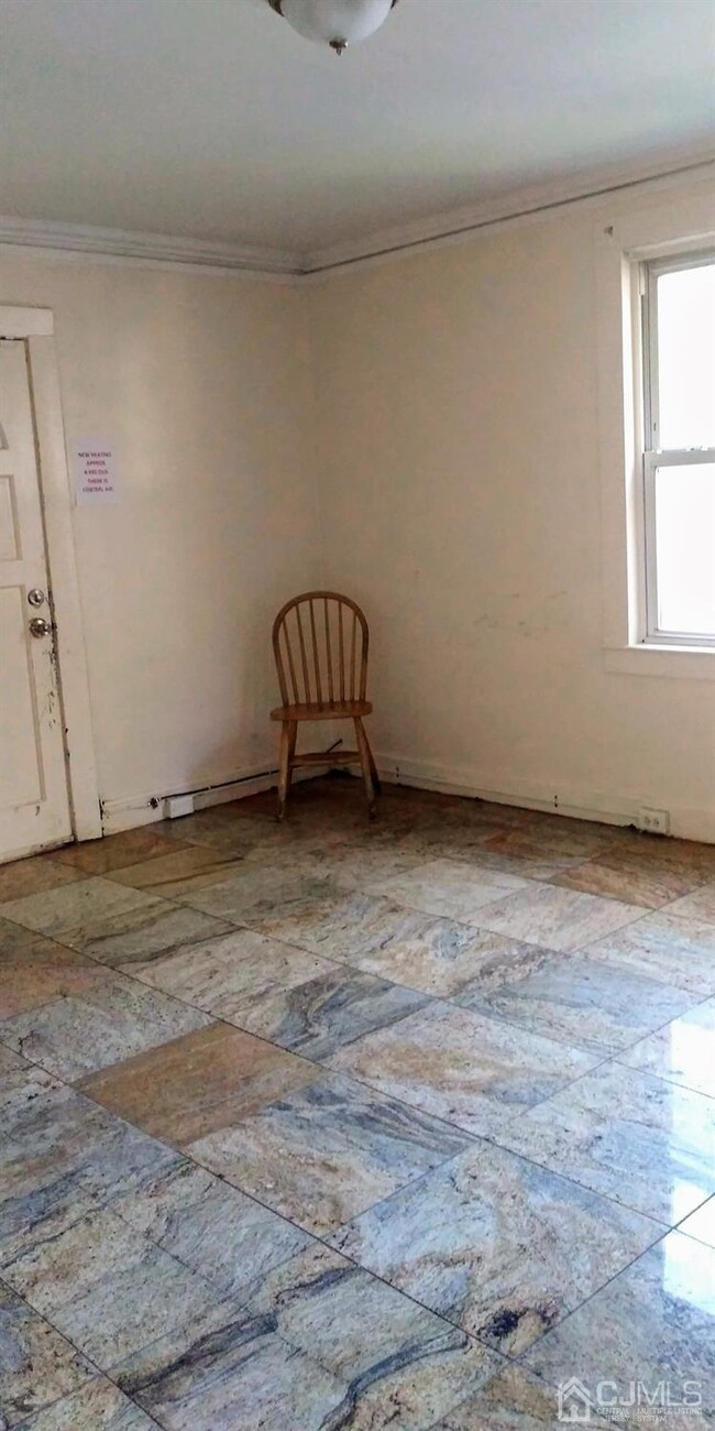 28 Mitchell Ave, New Brunswick, NJ 08901 - photo 6