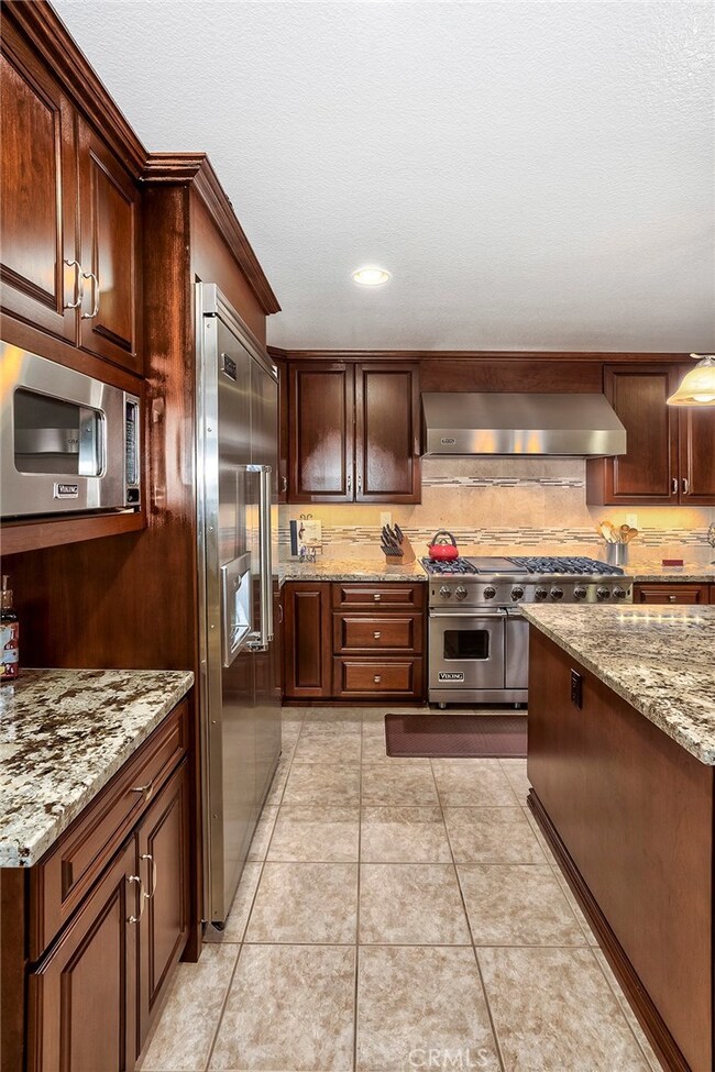 9724 Lipari Cir, Cypress, CA 90630 - photo 6