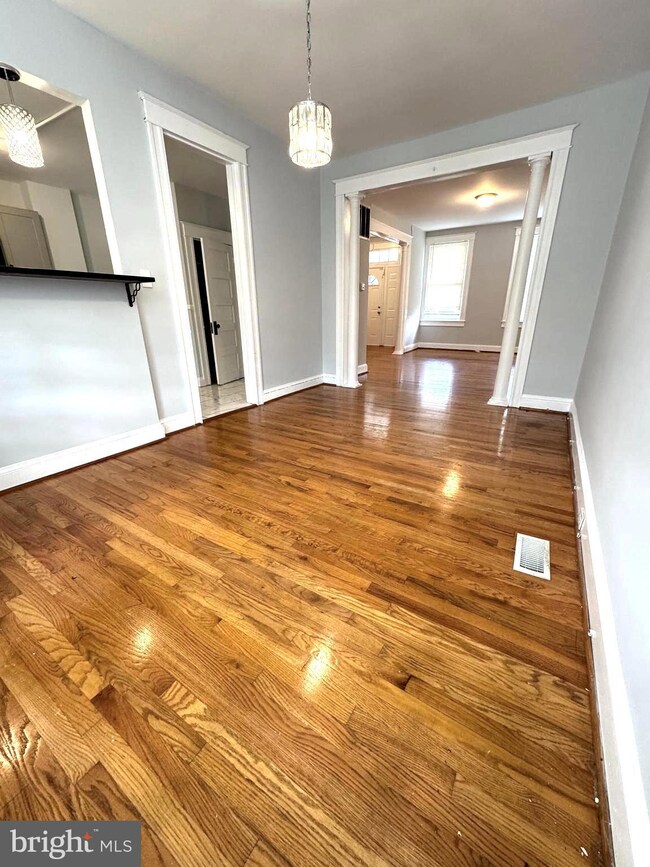 326 Mount Holly St, Baltimore, MD 21229 - photo 5