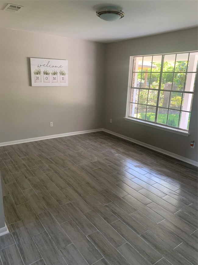 11818 Plum Meadow Ln, Houston, TX 77039 - photo 4