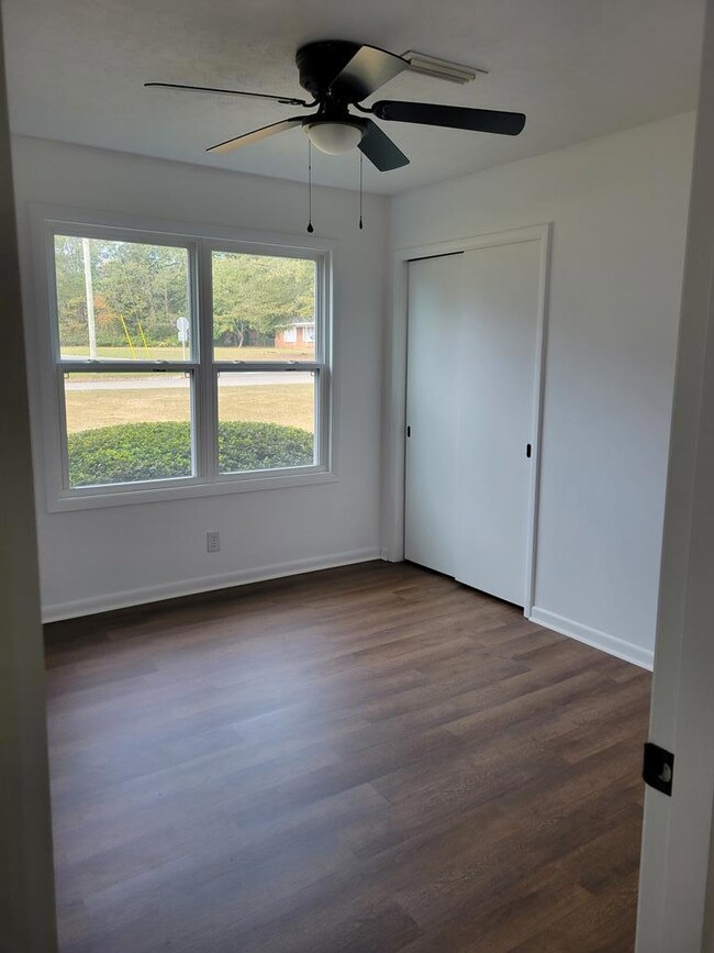 801 Highland St, Dothan, AL 36301 - photo 5