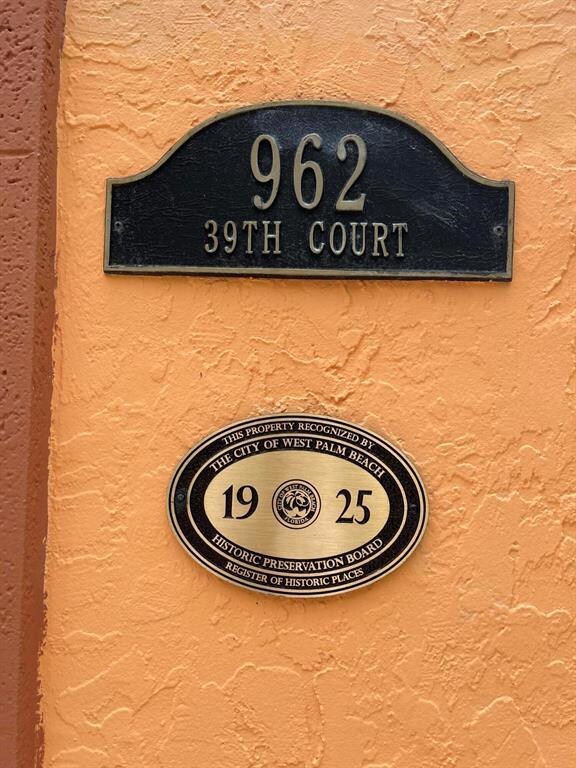 962 39th Ct, West Palm Beach, FL 33407 - photo 2