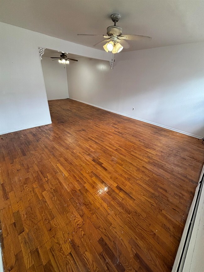 19 Skillman Ave unit 2, Jersey City, NJ 07306 - photo 3