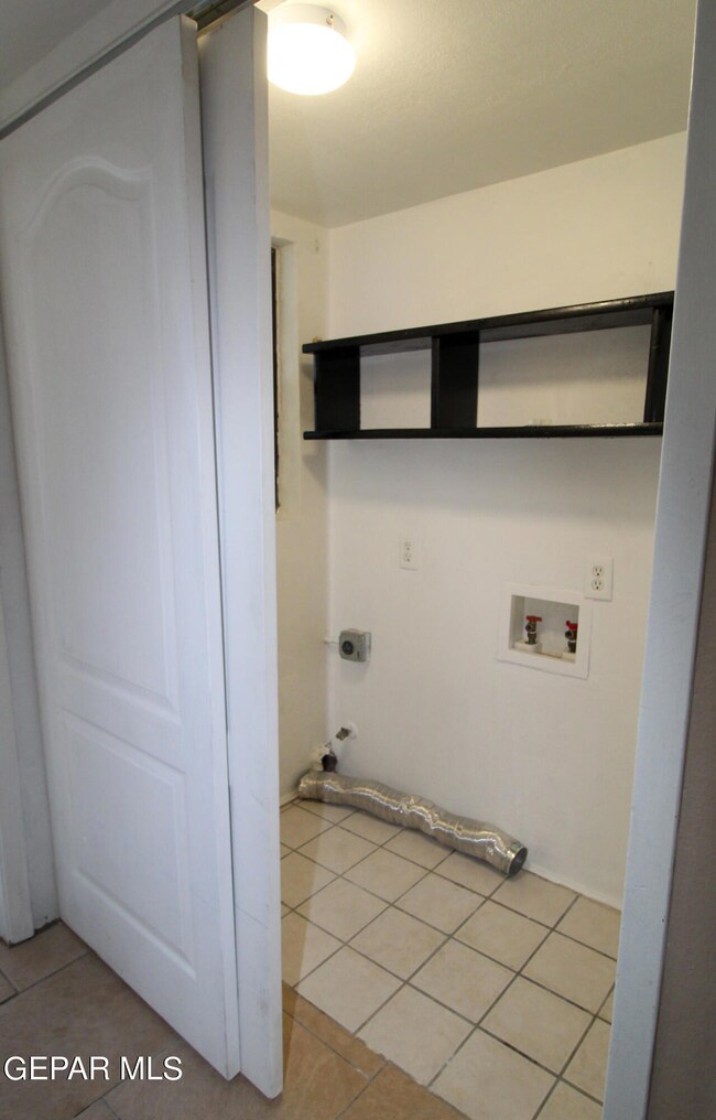 7513 Hermosillo Dr, El Paso, TX 79915 - photo 6