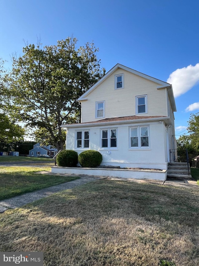 105 Mecray Ln, Maple Shade, NJ 08052 - photo 2