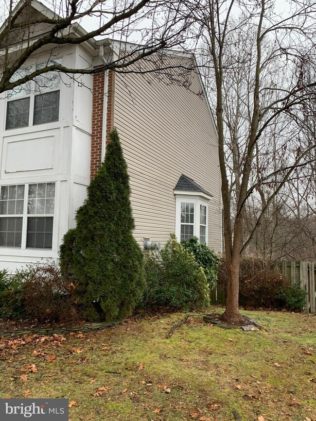 302 Sterling Ct, Stafford, VA 22554 - photo 2