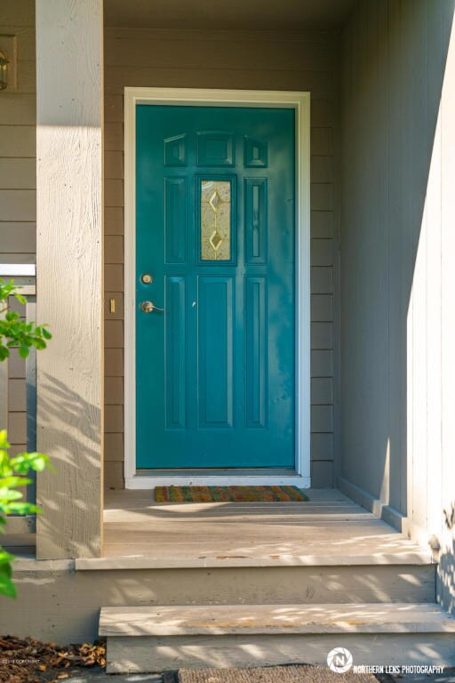 4_EntranceExterior