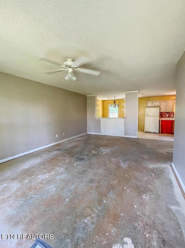 6116 Lanier