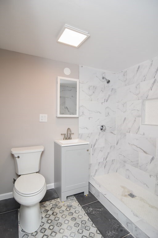 19 Marywood St, Uxbridge, MA 01569 - photo 3