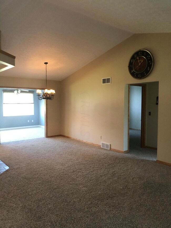 BF8324D4-A4D1-40B7-BE1E-6CBB9DC089D2