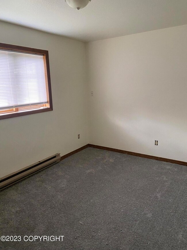 1461 S Down Wind Cir unit 4, Wasilla, AK 99654 - photo 5