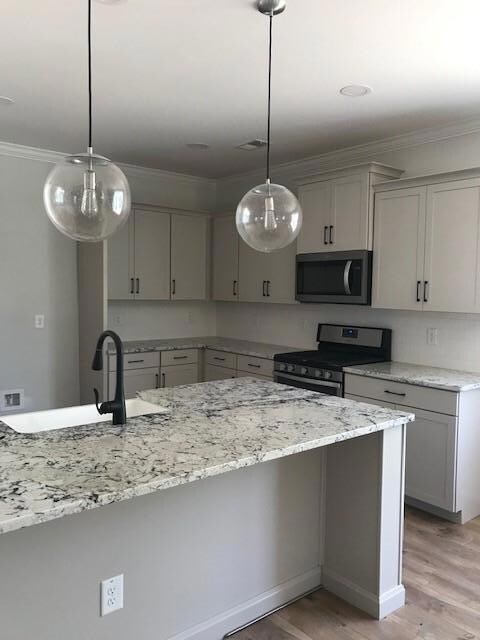 582 Yellow Leaf Ln, Summerville, SC 29486 - photo 5