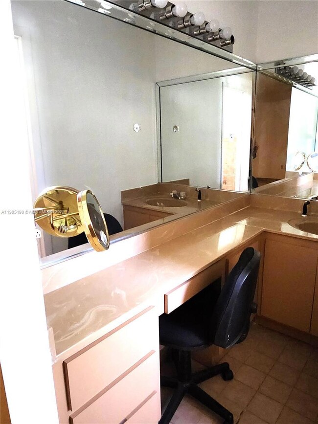 2231 SW 14th St unit 2231, Miami, FL 33145 - photo 5