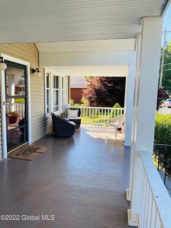 46 Orchard Ave, Albany, NY 12203 - photo 5