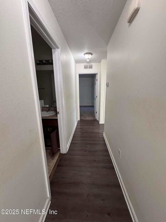 241 Pecan St, Jacksonville, FL 32211 - photo 6