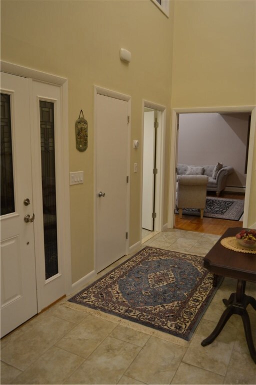 47 Briarbrook Dr, East Greenwich, RI 02818 - photo 3