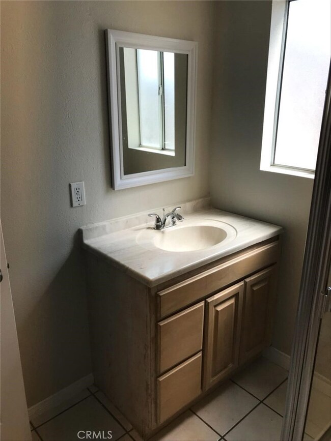 9554 Cedar St, Bellflower, CA 90706 - photo 7