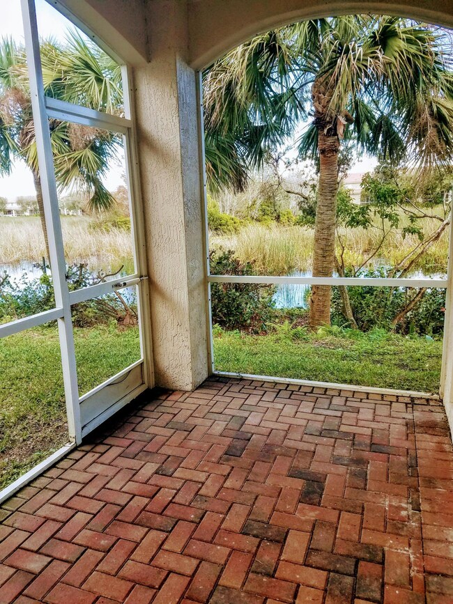 2011 Oakhurst Way, Riviera Beach, FL 33404 - photo 3