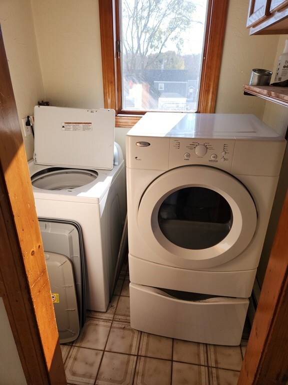 34 Main St unit 2, Saugus, MA 01906 - photo 5