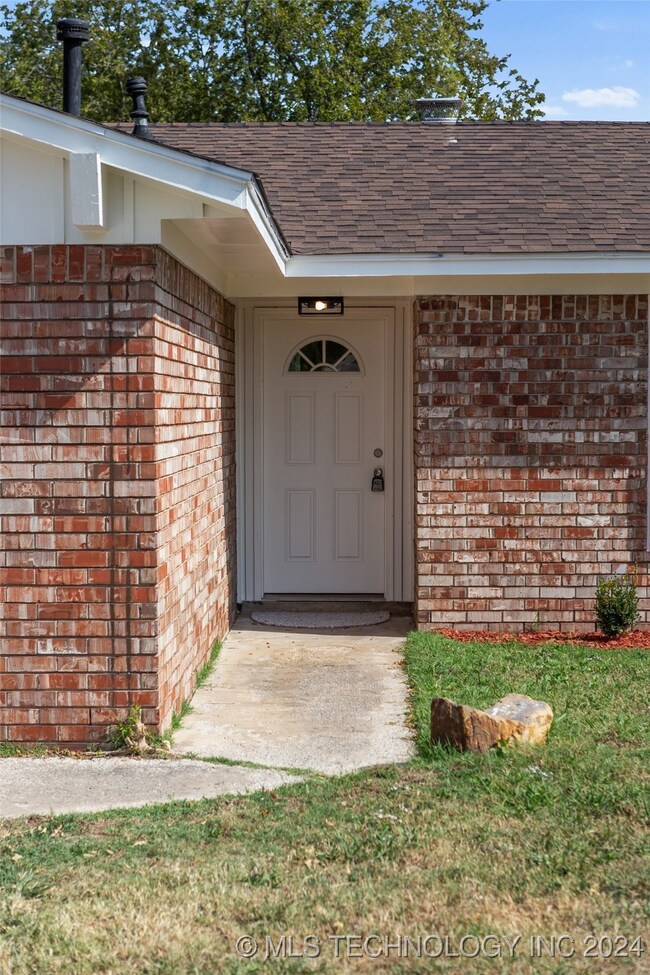 6581 S 161st West Ave, Sapulpa, OK 74066 - photo 5