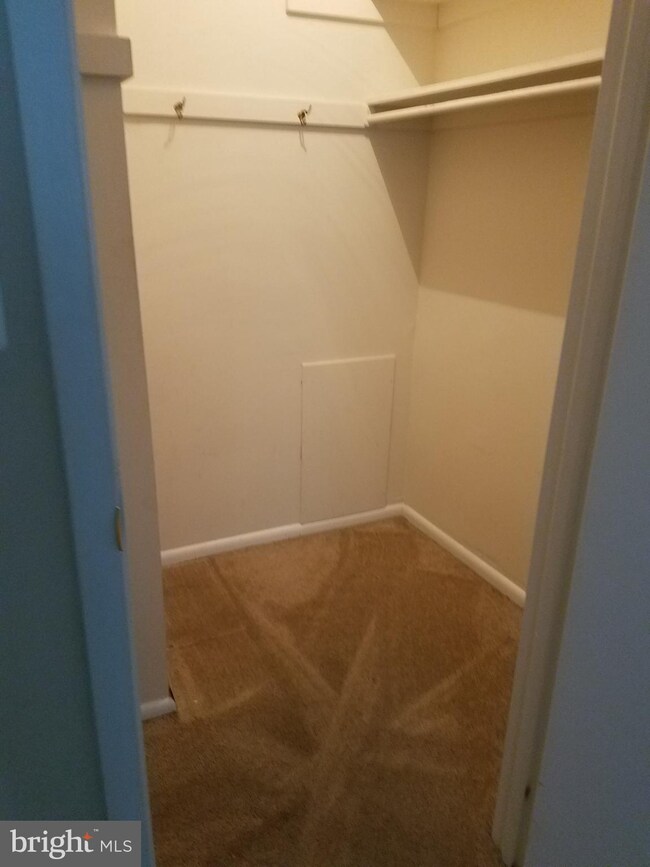 8475 Greenbelt Rd unit 2, Greenbelt, MD 20770 - photo 6