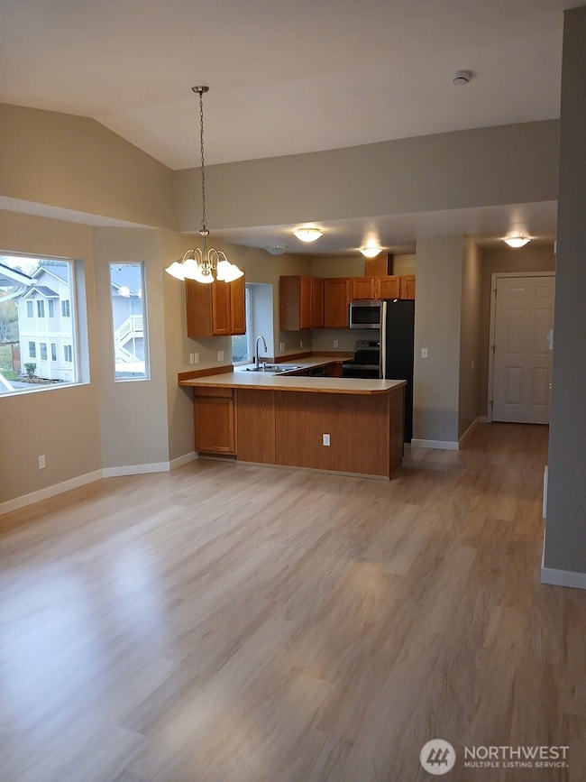 12432 SE 272nd Place unit 202, Kent, WA 98030 - photo 5