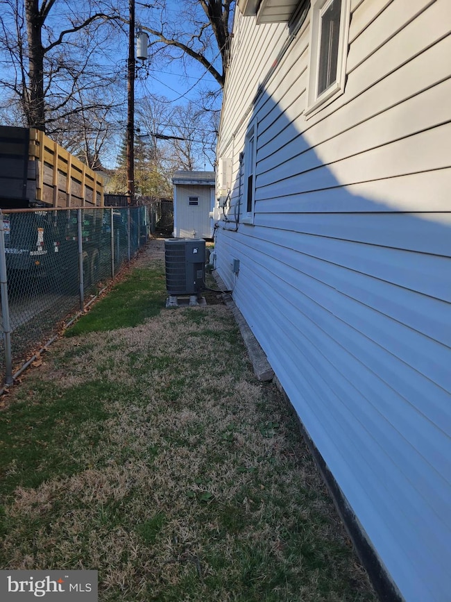 118 Compass Rd, Middle River, MD 21220 - photo 6