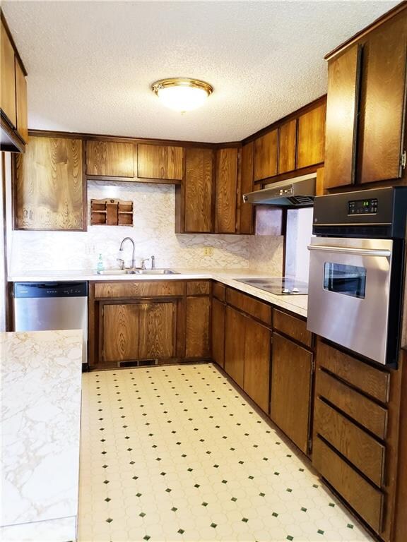 4817 Eastman Dr, Oklahoma City, OK 73122 - photo 5