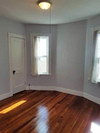 110 Sawyer Ave unit 3, Dorchester, MA 02125 - photo 7