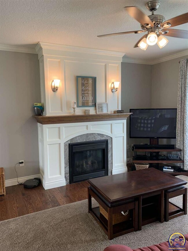 3534 SW 41st St, Topeka, KS 66610 - photo 7