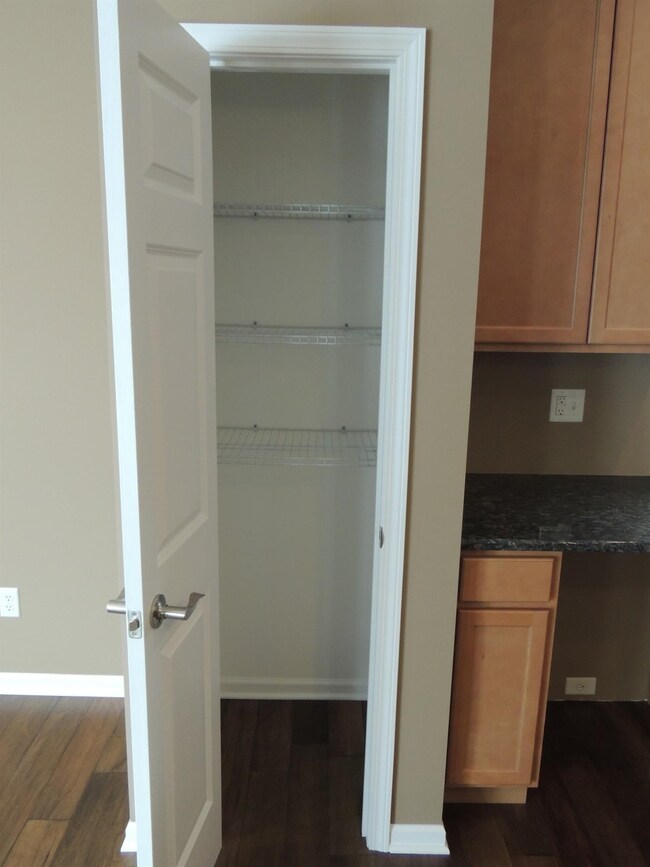 1672 Carroll Ct, Crown Point, IN 46307 - photo 7