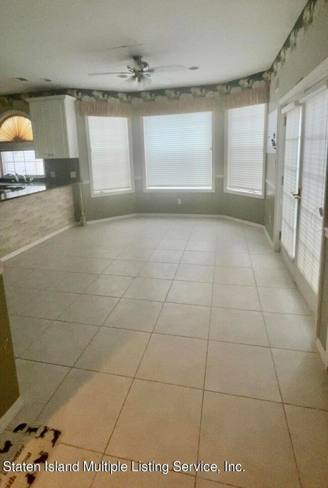 23 Tyndale St, Staten Island, NY 10312 - photo 7