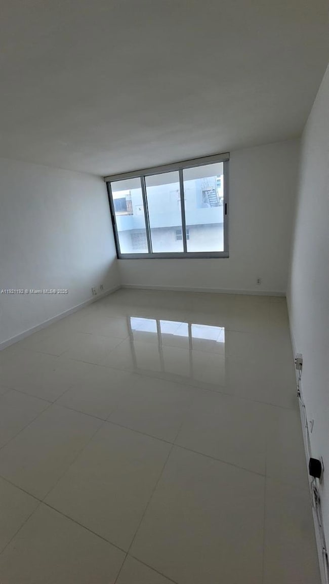 Mirador 1200 unit PH18, Miami Beach, FL 33139 - photo 3