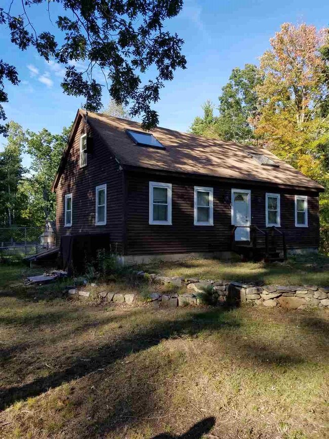69 Lawrence Rd, MerriMacK, NH 03054 - photo 4