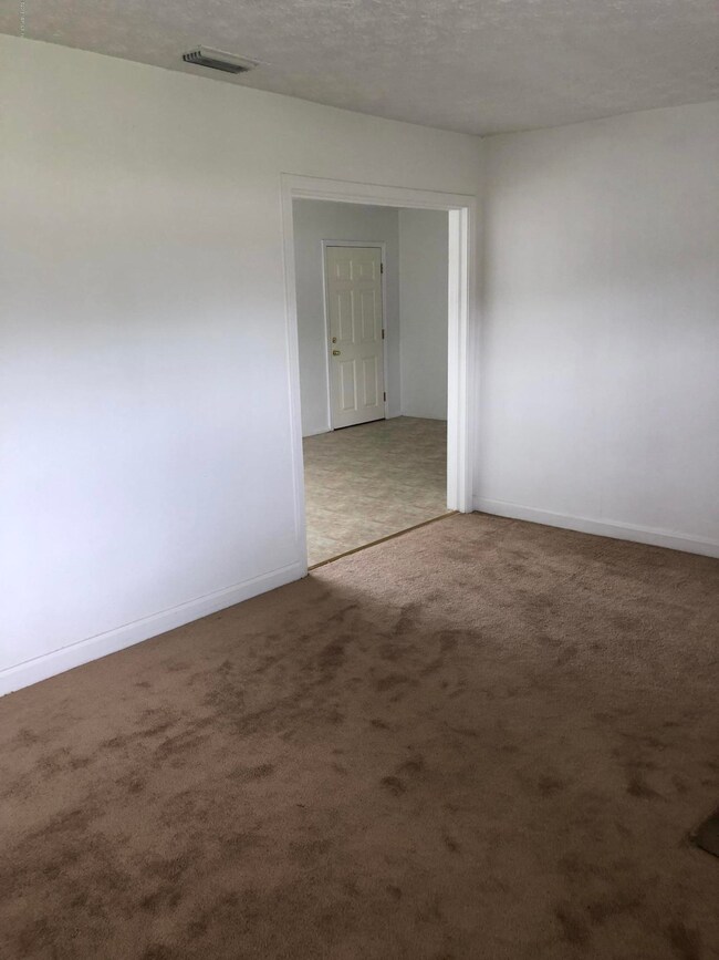 5780 Cedar Forest Dr S, Jacksonville, FL 32210 - photo 5