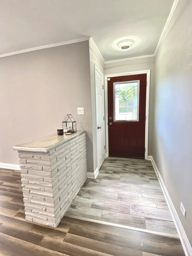 17121 Whittier Ave, Hazel Crest, IL 60429 - photo 5