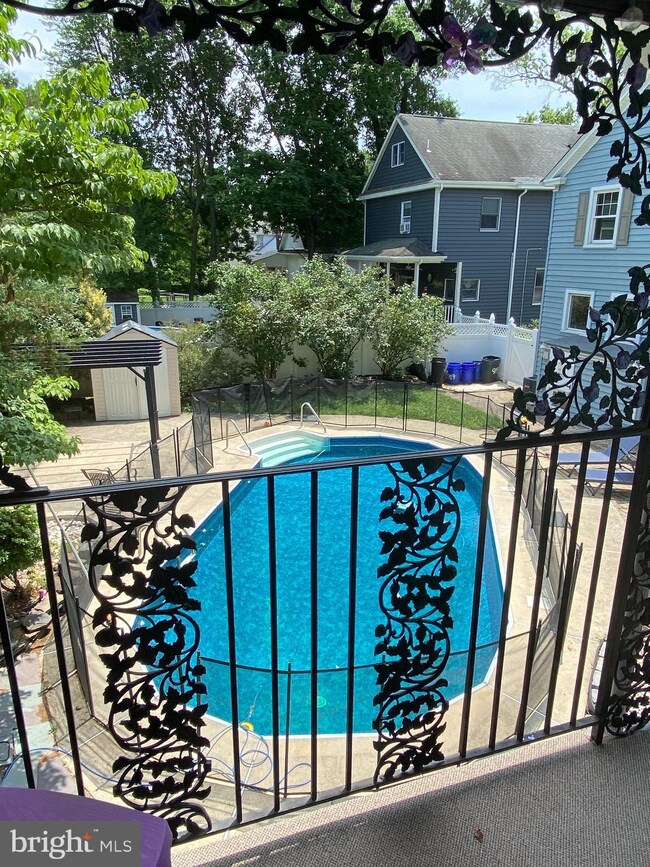 917 Park Ave, Collingswood, NJ 08108 - photo 3