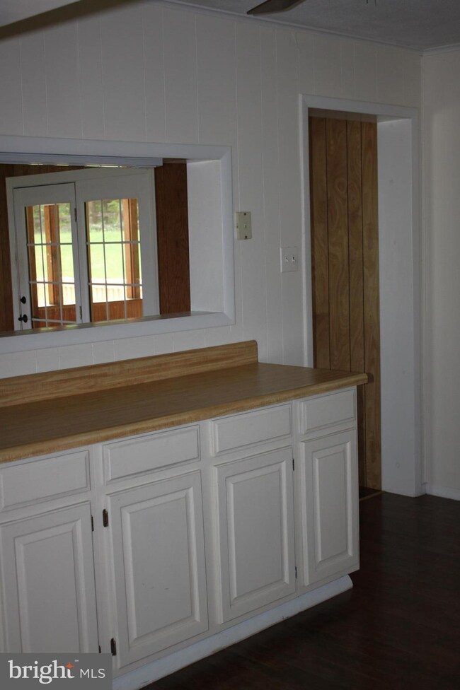 7385 Rogues Rd, Nokesville, VA 20181 - photo 7