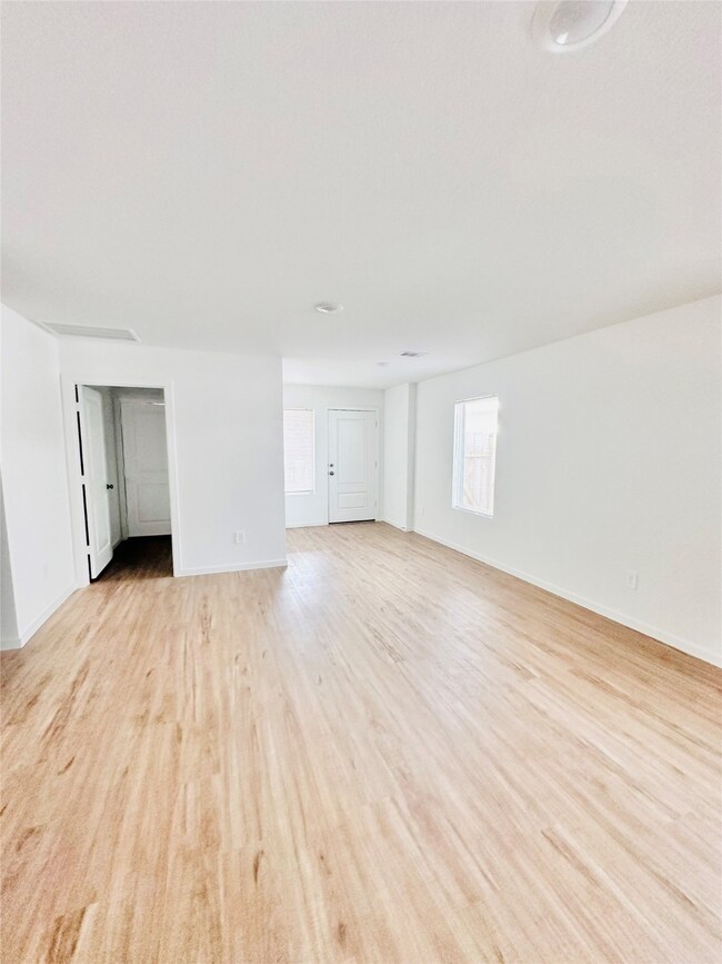 17918 Becker Landing Dr, Hockley, TX 77447 - photo 6