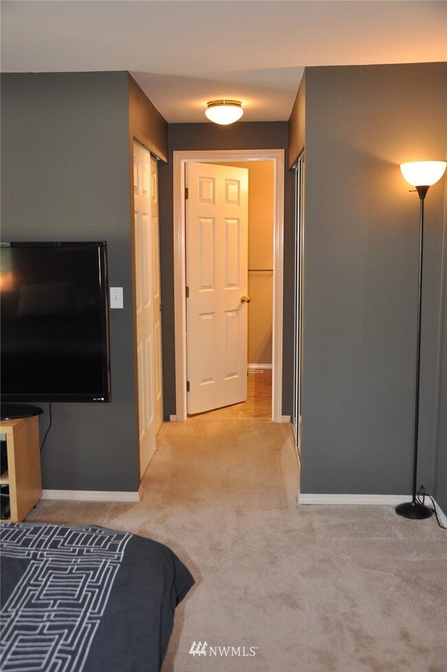 unlisted-address, Everett, WA 98204 - photo 7