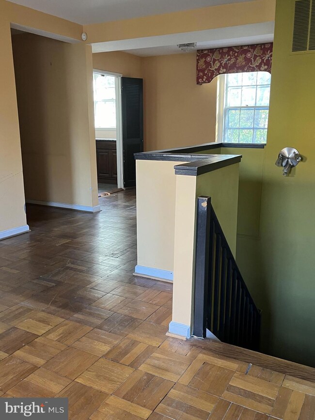 3940 Langley Ct NW unit 631, Washington, DC 20016 - photo 7