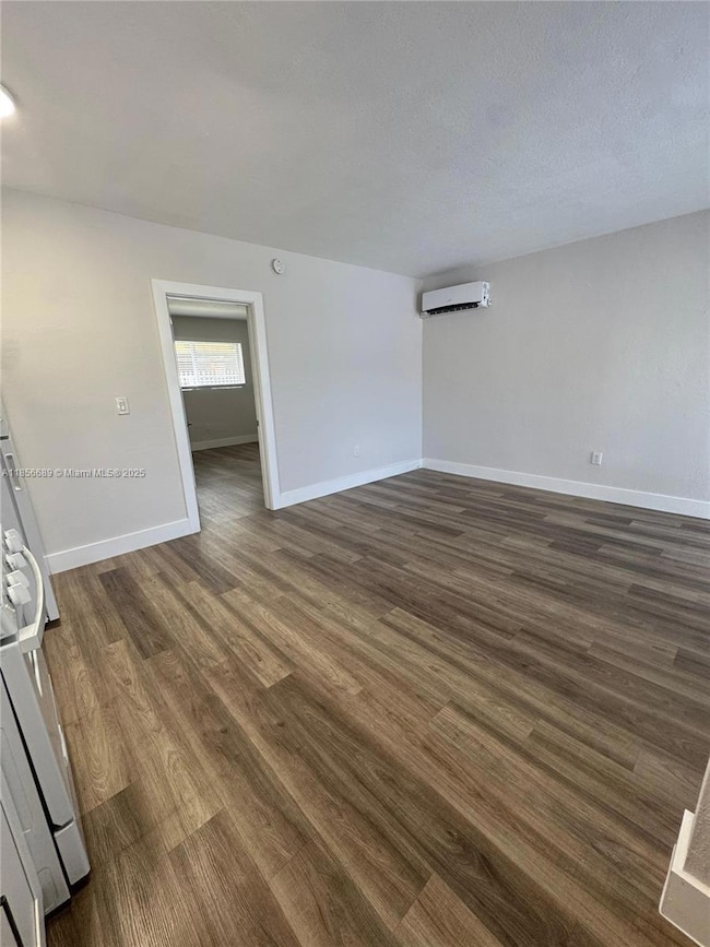 25 W 6th St unit 2, Hialeah, FL 33010 - photo 3