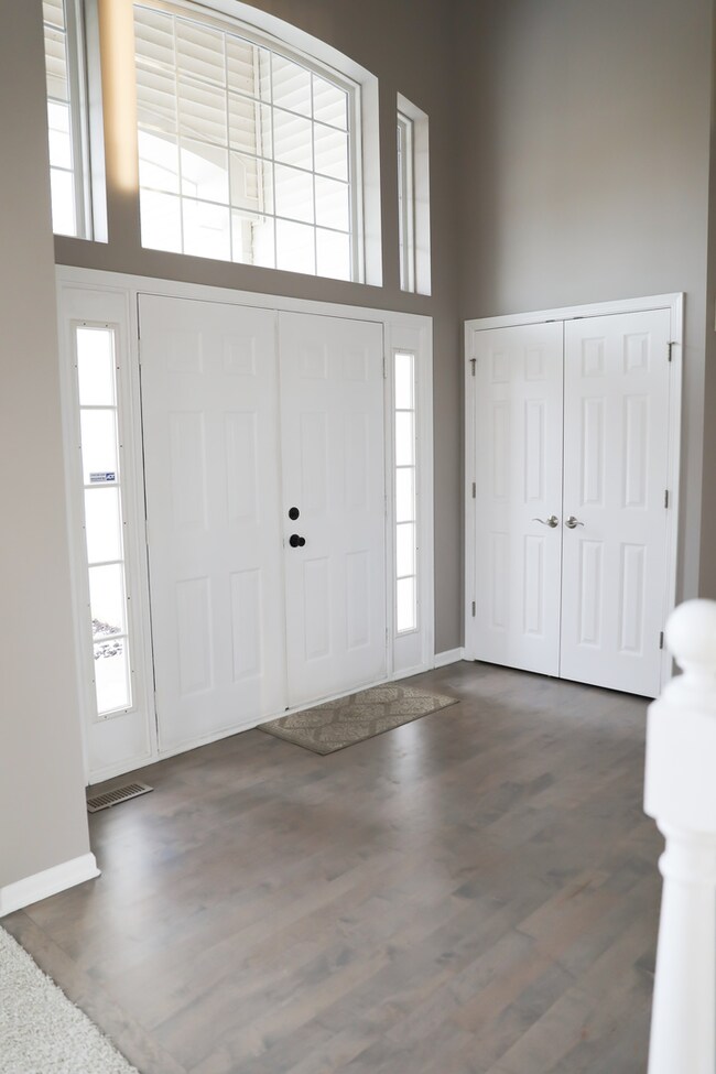 27001 W Cypress Rd, Channahon, IL 60410 - photo 7