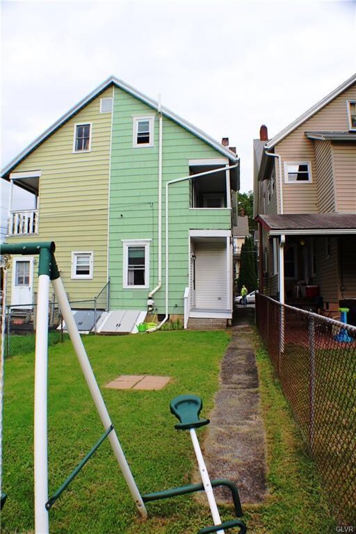 304 1st St, Slatington, PA 18080 - photo 4