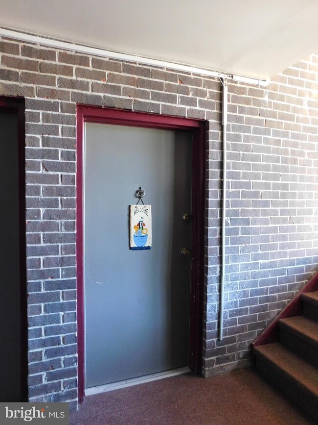 12001 Tarragon Rd unit D, Reisterstown, MD 21136 - photo 3