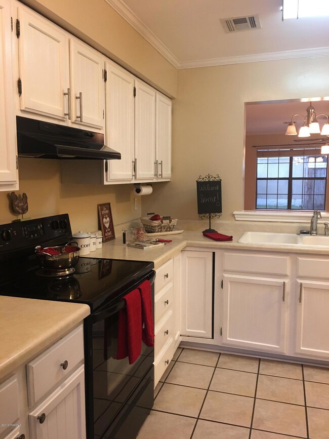 510 Cobblestone kitchen view 3 new paint